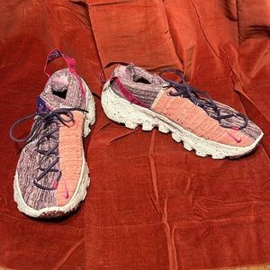 Women’s Nike Space Hippie 04 Cactus Flower 11